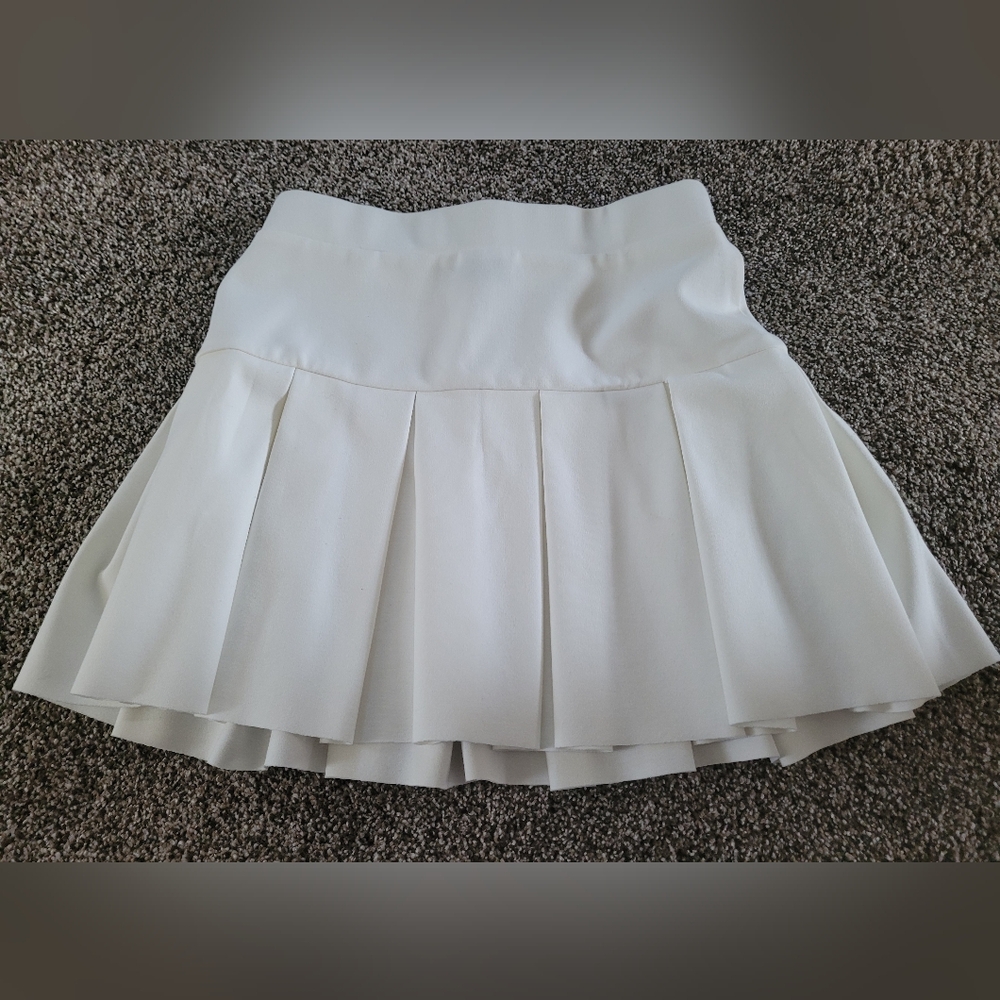 Womans Lioness Mini Skirt Size Small